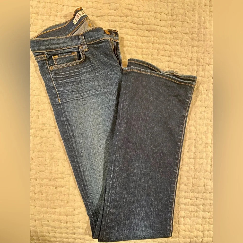 J Brand women's size 29. The Boot Leg Jean in dark vintage wash.